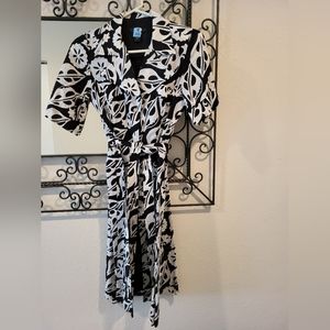 Black and white floral print dress with front tie